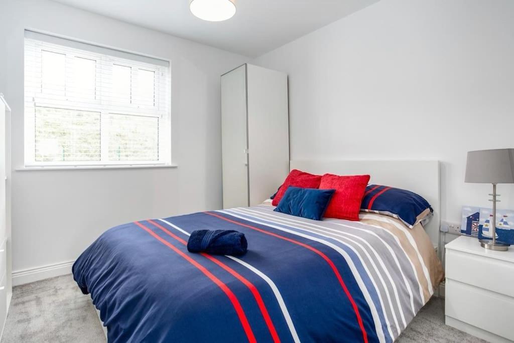Apartment Modern - Sleeps 7 Portrush